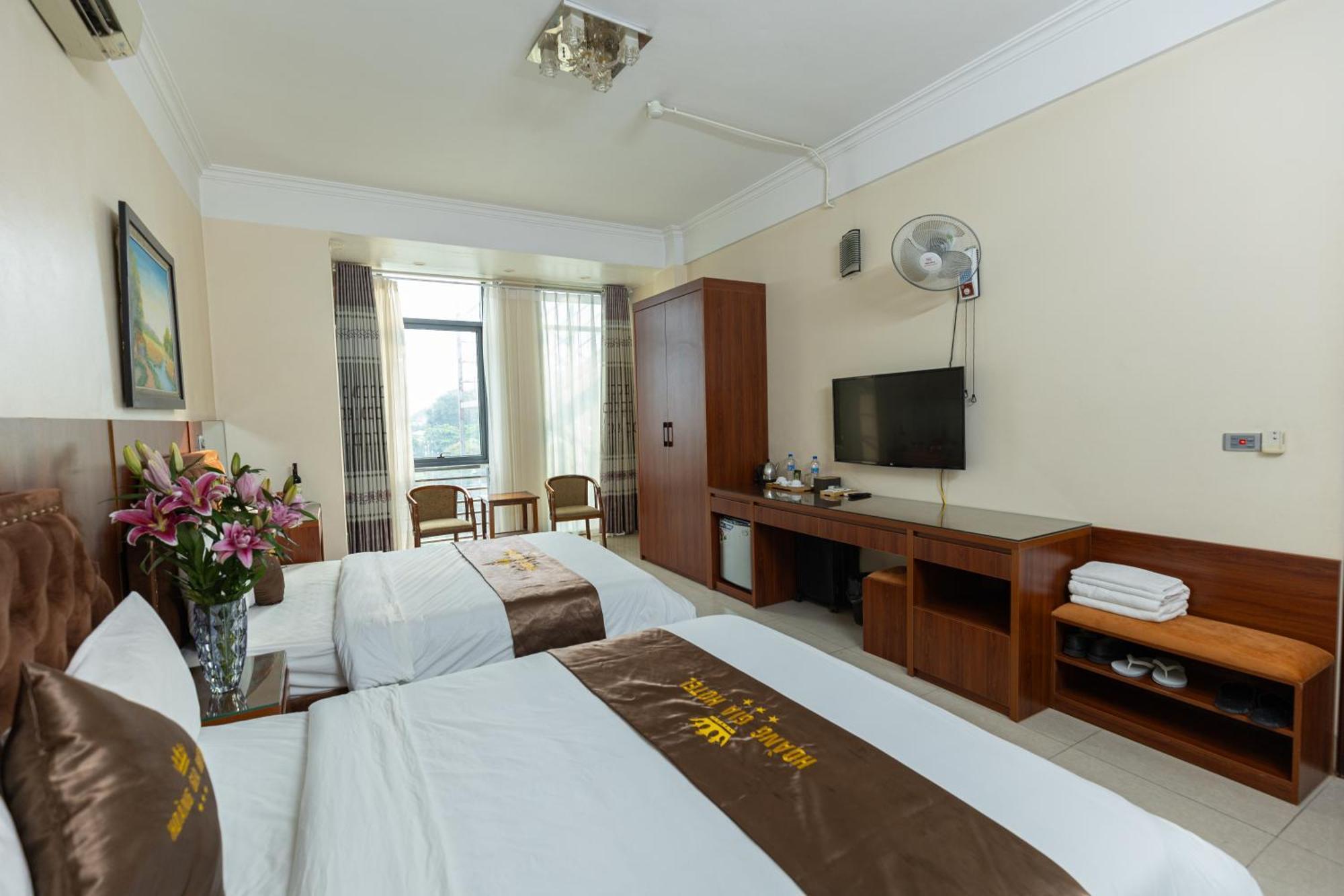 Hoang Gia Hotel Dong Anh Exterior foto