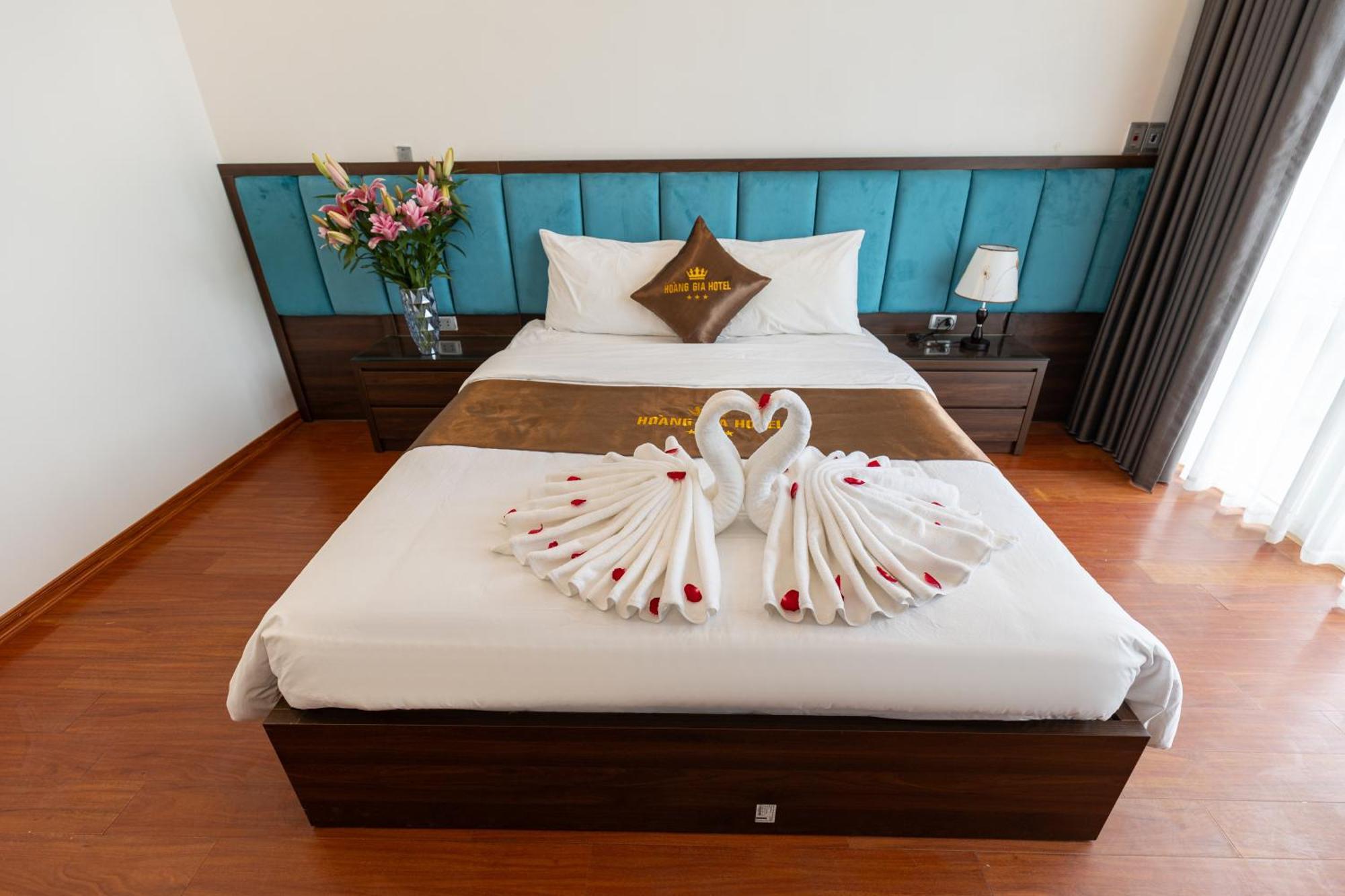 Hoang Gia Hotel Dong Anh Exterior foto
